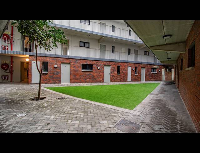 1 bed property for sale in PINELANDS